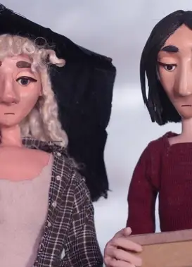 一只鸟撞上了我的窗户,现在我是女同